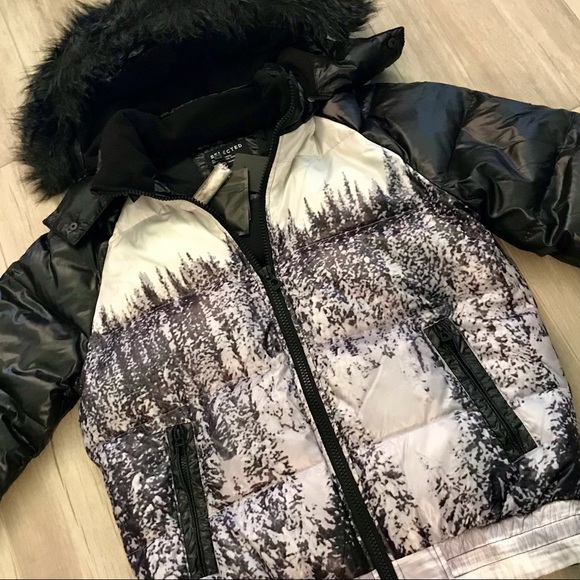 NWT! Selected Mountain Down Jacket - Picture 9 of 11